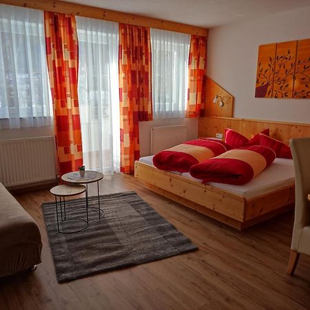 Gaestehaus Maria - Privatzimmer ناسيريث المظهر الخارجي الصورة